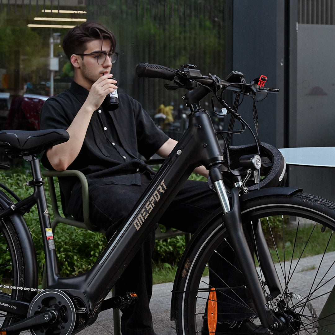 ONESPORT OT-07 BLACK – E-Bike Urbana con Motore BAFANG da 250W 36V, Batteria Rimovibile e Sospensione Regolabile